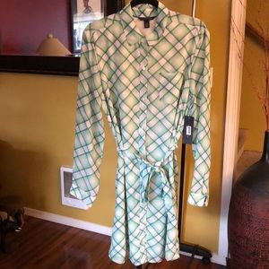 Tommy Hilfiger XL shirt dress front button.